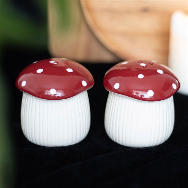 Mushroom Salt and Pepper Shakers 6 S03723441 16 1