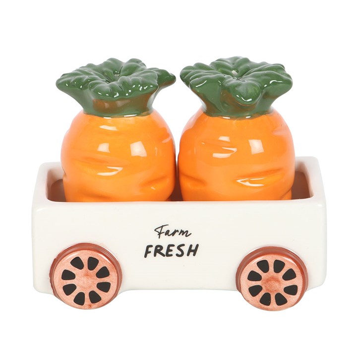 Carrot Salt and Pepper Shakers in Wagon 2 CT 372251
