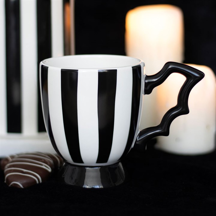 Striped Bat Wing Teacup 5 S03723655 15